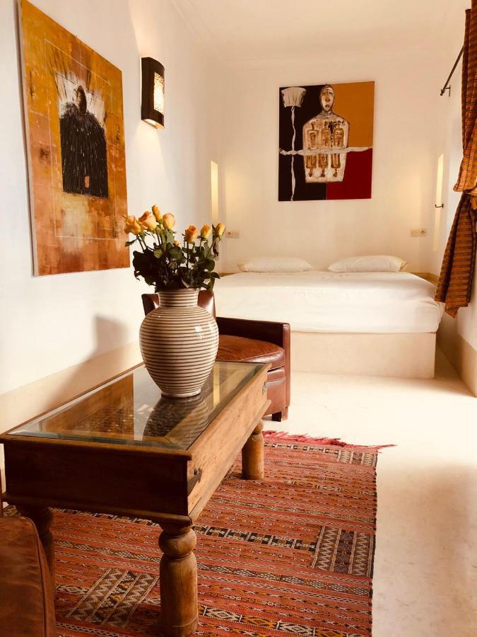 Riad Les 5 Soeurs Marrakesh Exterior photo