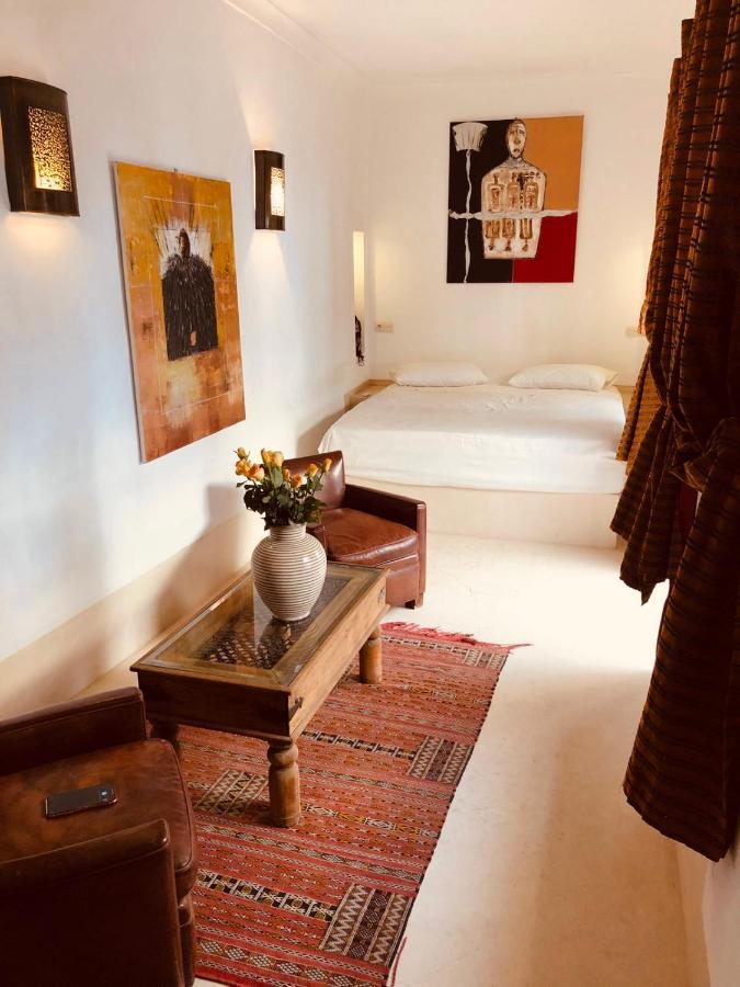 Riad Les 5 Soeurs Marrakesh Exterior photo