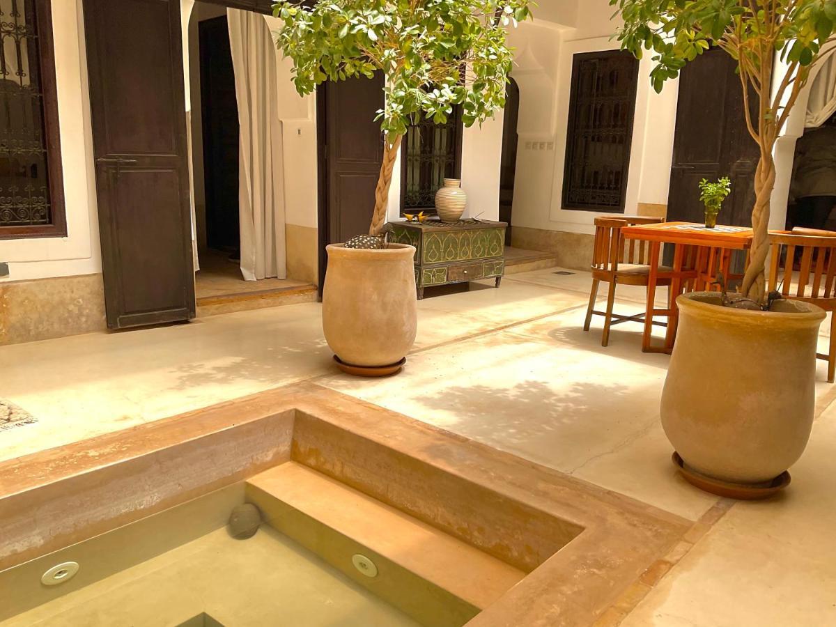 Riad Les 5 Soeurs Marrakesh Exterior photo