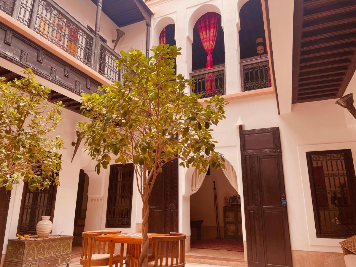 Riad Les 5 Soeurs Marrakesh Exterior photo