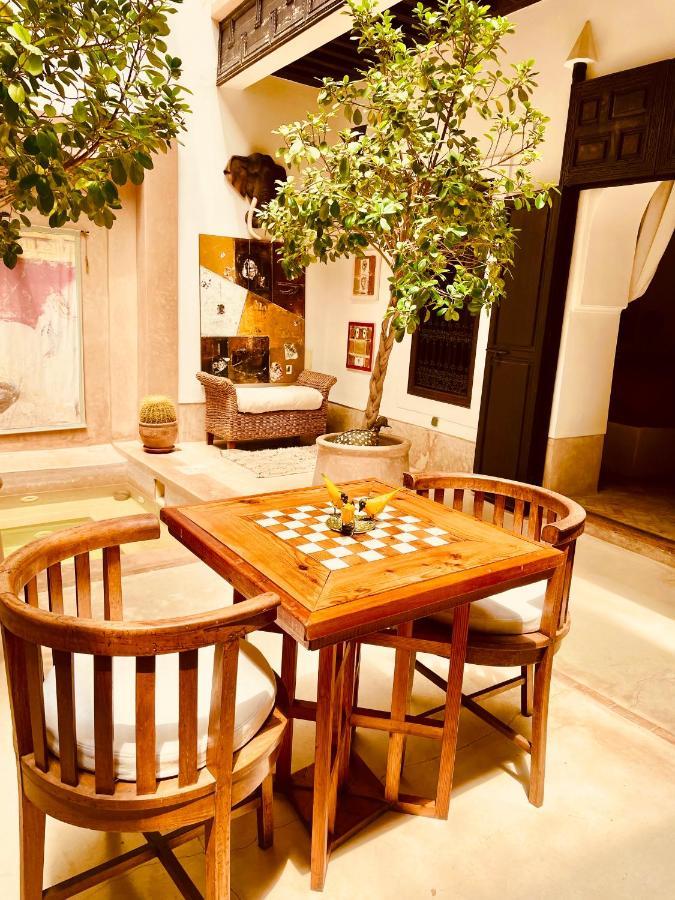 Riad Les 5 Soeurs Marrakesh Exterior photo