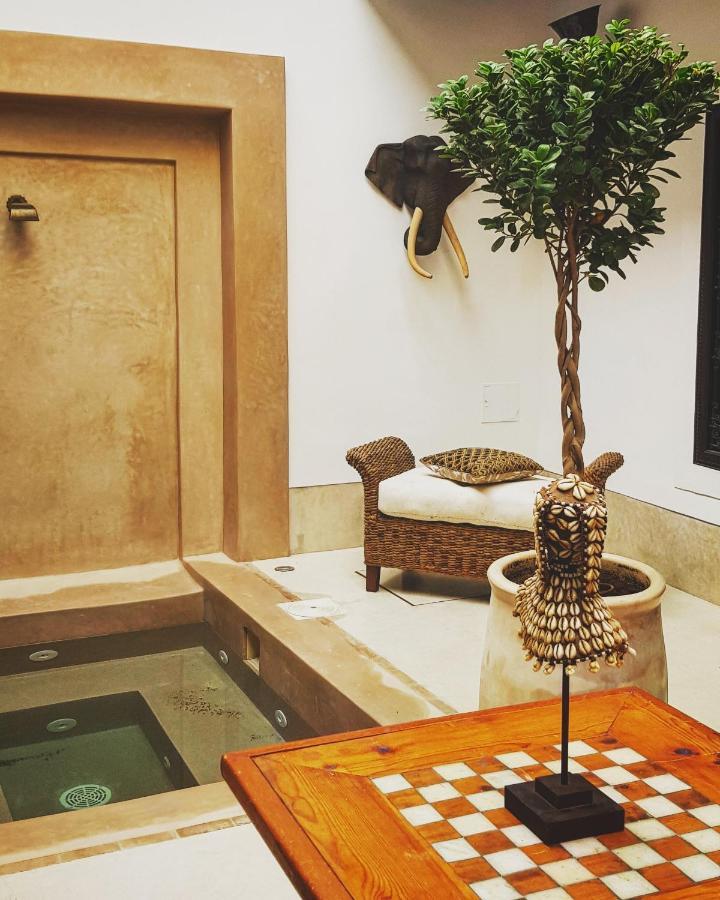 Riad Les 5 Soeurs Marrakesh Exterior photo